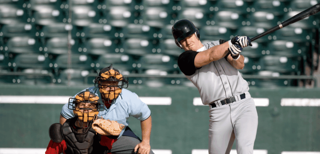 MLBとNPBの違いを徹底比較｜観客動員数・球場・年俸の差をわかりやすく解説